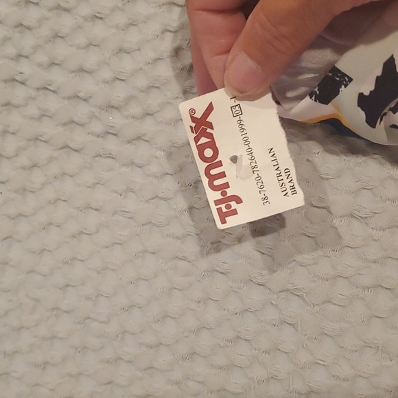 Escape to Paradise Ibiza Print Bikini Top (#11) - Picture 5 of 6